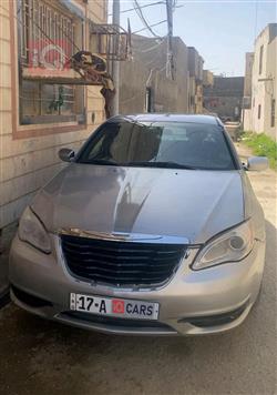 كرايسلر 200